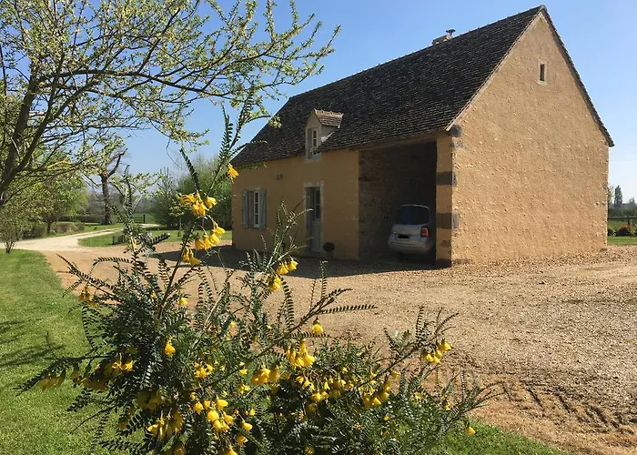 Сasa de vacaciones De La Hertaudiere Montbizot