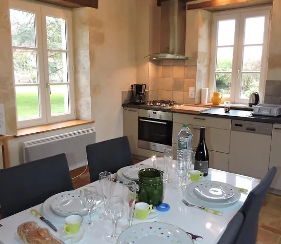 Сasa de vacaciones De La Hertaudiere Montbizot